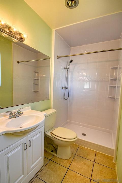 2770 Thunder Dr, Oceanside, CA 92056 photo 19