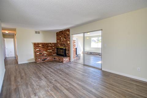 2770 Thunder Dr, Oceanside, CA 92056 photo 5