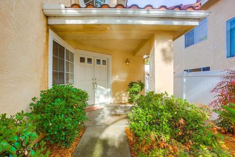 1318 Montego Ct, Vista, CA 92081 photo 4