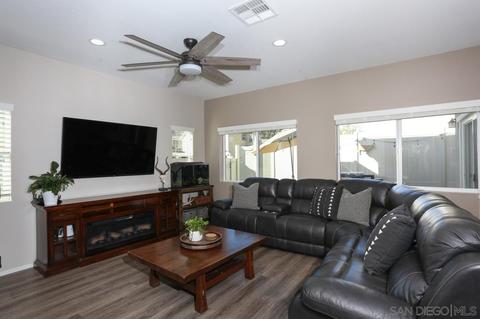 204 Oberlander Way, Fallbrook, CA 92028 photo 16