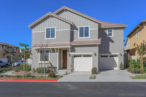 204 Oberlander Way, Fallbrook, CA 92028 photo 1