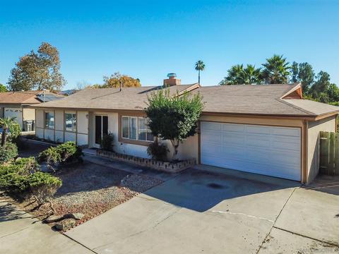 8647 Carlton Oaks Dr, Santee, CA 92071 photo 2