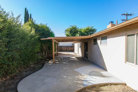 8647 Carlton Oaks Dr, Santee, CA 92071 photo 23