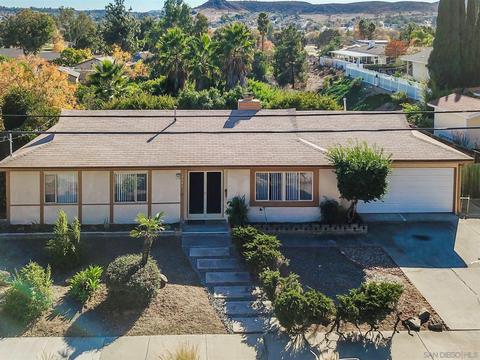 8647 Carlton Oaks Dr, Santee, CA 92071 photo 1