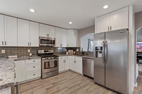 469 Thrush St, Chula Vista, CA 91911 photo 12