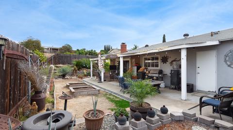 9530 Lutheran Way, Santee, CA 92071 photo 17
