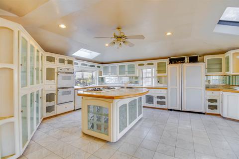 10302 Don Pico Rd, Spring Valley, CA 91978 photo 6
