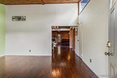 1050 Hoover St, Escondido, CA 92027 photo 6