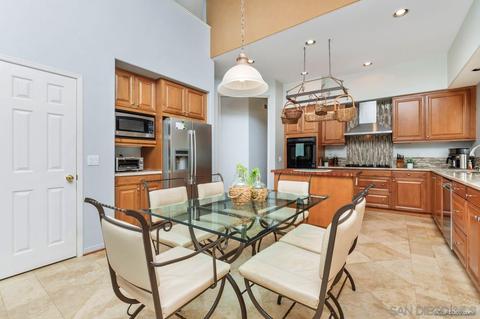 904 Grivetta, Carlsbad, CA 92011 photo 11