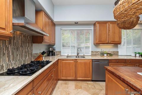 904 Grivetta, Carlsbad, CA 92011 photo 13