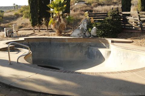 11129 Summit Ave, Santee, CA 92071 photo 6