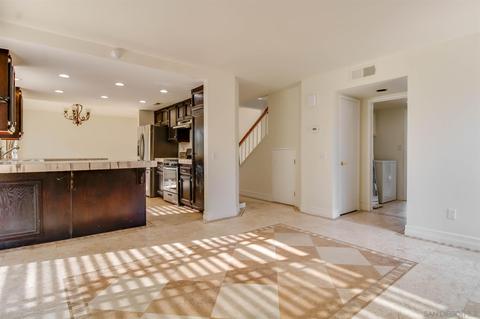 882 Sunningdale Dr, Oceanside, CA 92057 photo 9