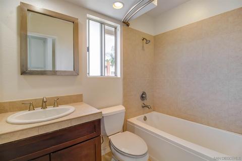 882 Sunningdale Dr, Oceanside, CA 92057 photo 16