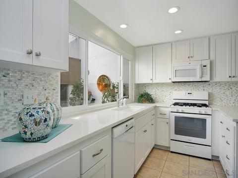 4711 Denia Way, Oceanside, CA 92056 photo 9
