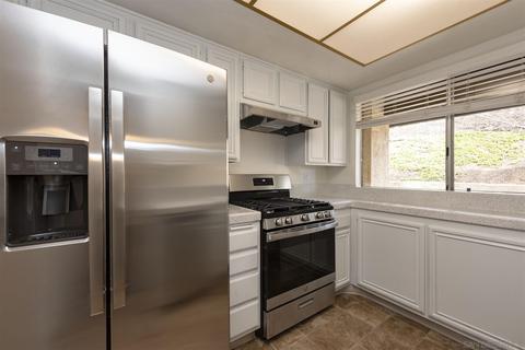 1104 Grape St, San Marcos, CA 92069 photo 8