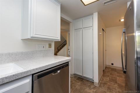 1104 Grape St, San Marcos, CA 92069 photo 9
