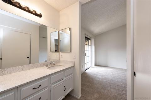 1104 Grape St, San Marcos, CA 92069 photo 16