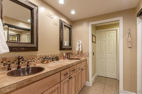 4326 Calavo Dr, La Mesa, CA 91941 photo 10