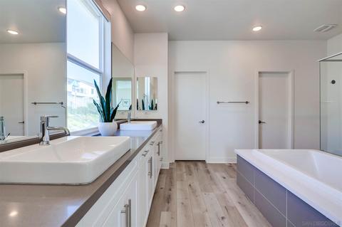 8922 Trailridge Ave, Santee, CA 92071 photo 19