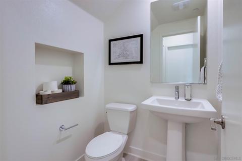 8922 Trailridge Ave, Santee, CA 92071 photo 3