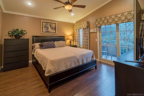 10228 Stone Point Ln, Spring Valley, CA 91977 photo 14