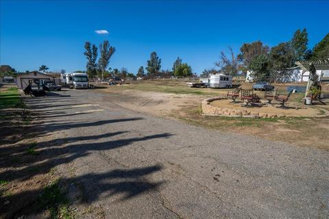 207 Hope St, Ramona, CA 92065 photo 3