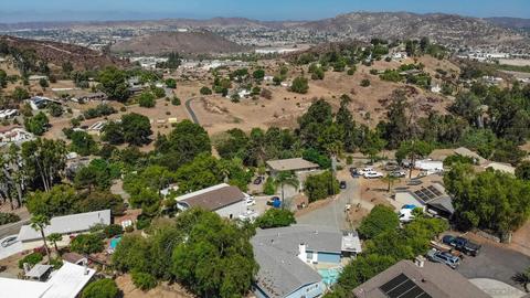 9421 Marilla Dr, Lakeside, CA 92040 photo 44