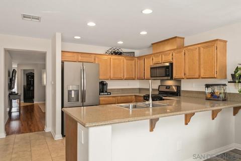 5079 Mendip St, Oceanside, CA 92057 photo 3