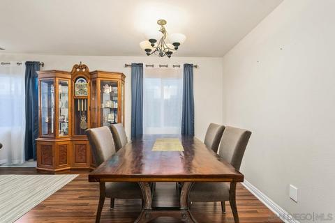 5079 Mendip St, Oceanside, CA 92057 photo 9