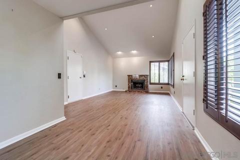 3297 Caminito Ameca, La Jolla, CA 92037 photo 3