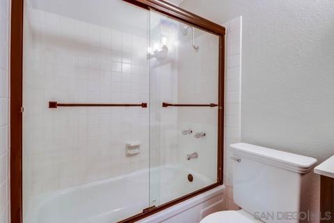 3297 Caminito Ameca, La Jolla, CA 92037 photo 18