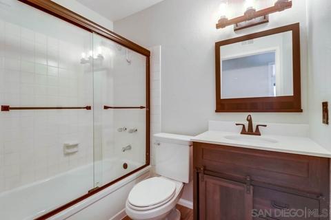 3297 Caminito Ameca, La Jolla, CA 92037 photo 17