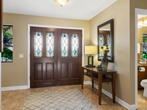 755 Willow Gln, Escondido, CA 92025 photo 4