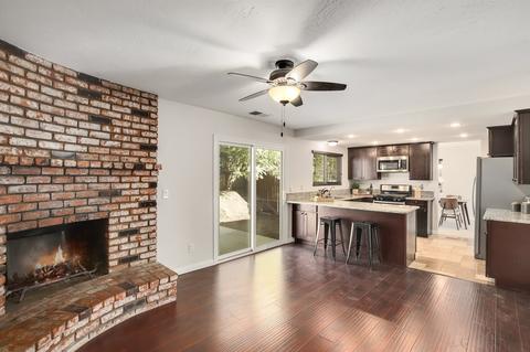 1362 Eucalyptus Ave, Vista, CA 92084 photo 8