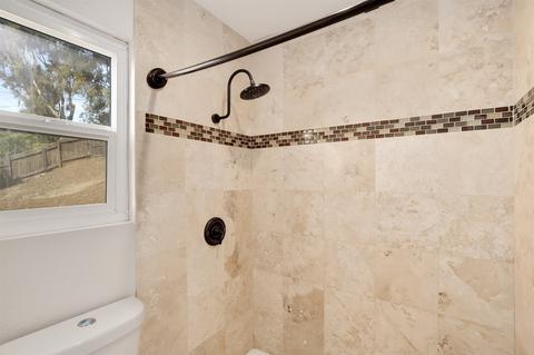 1362 Eucalyptus Ave, Vista, CA 92084 photo 19