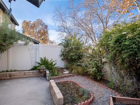 382 Roundtree Gln, Escondido, CA 92026 photo 12
