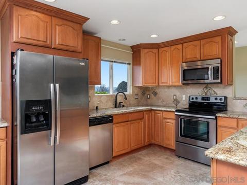 3649 Bartlett Ave, Oceanside, CA 92057 photo 9