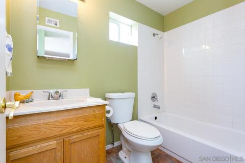10854 Wagon Wheel Dr, Spring Valley, CA 91978 photo 18