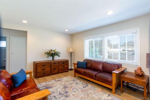 13434 Standish Dr, Poway, CA 92064 photo 4