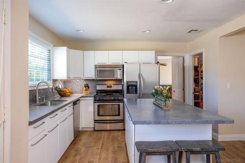 13434 Standish Dr, Poway, CA 92064 photo 9