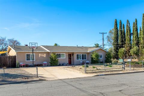 13434 Standish Dr, Poway, CA 92064 photo 2