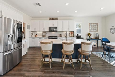 519 Saddle Pl, Escondido, CA 92026 photo 7