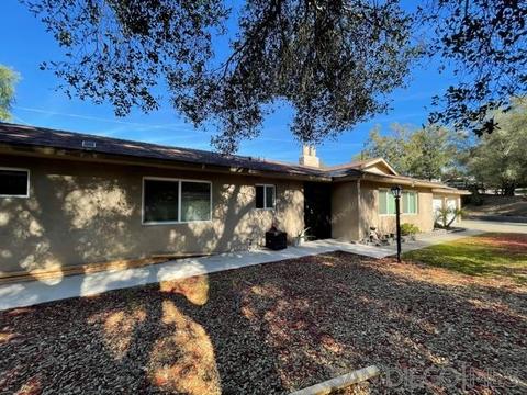 1032 Silver Springs Ln, Fallbrook, CA 92028 photo 3