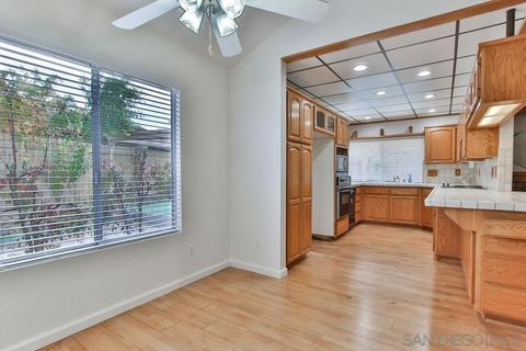 2414 Wagon Wheel Ct, Spring Valley, CA 91978 photo 7