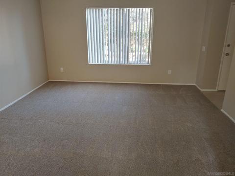 10641 King Phillip Ct, Santee, CA 92071 photo 4