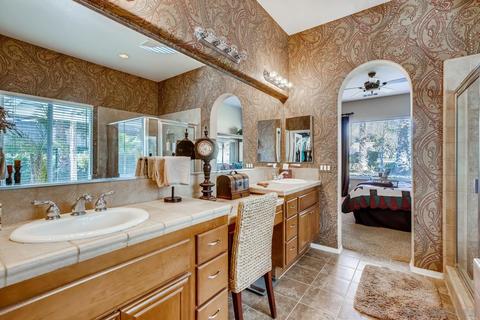 33748 Emerald Creek Ct, Temecula, CA 92592 photo 17