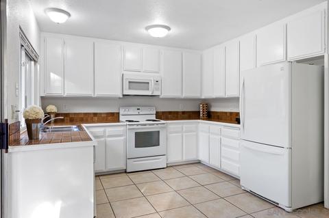 395 Compass, Oceanside, CA 92054 photo 9