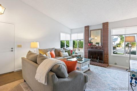 395 Compass, Oceanside, CA 92054 photo 3