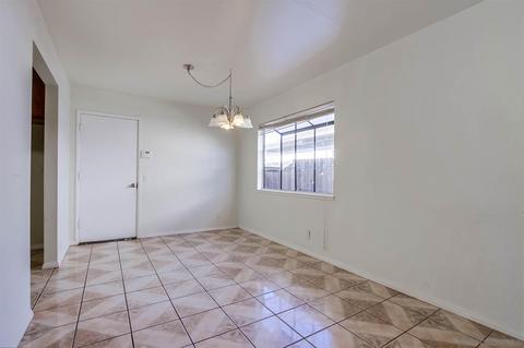 504 Roja St, Oceanside, CA 92057 photo 11