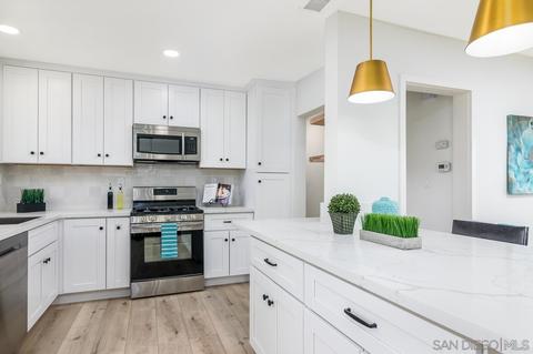 3460 Trophy Dr, La Mesa, CA 91941 photo 9